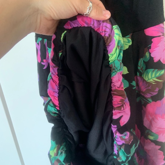 Casual summer dress black and floral - Picture 5 of 6